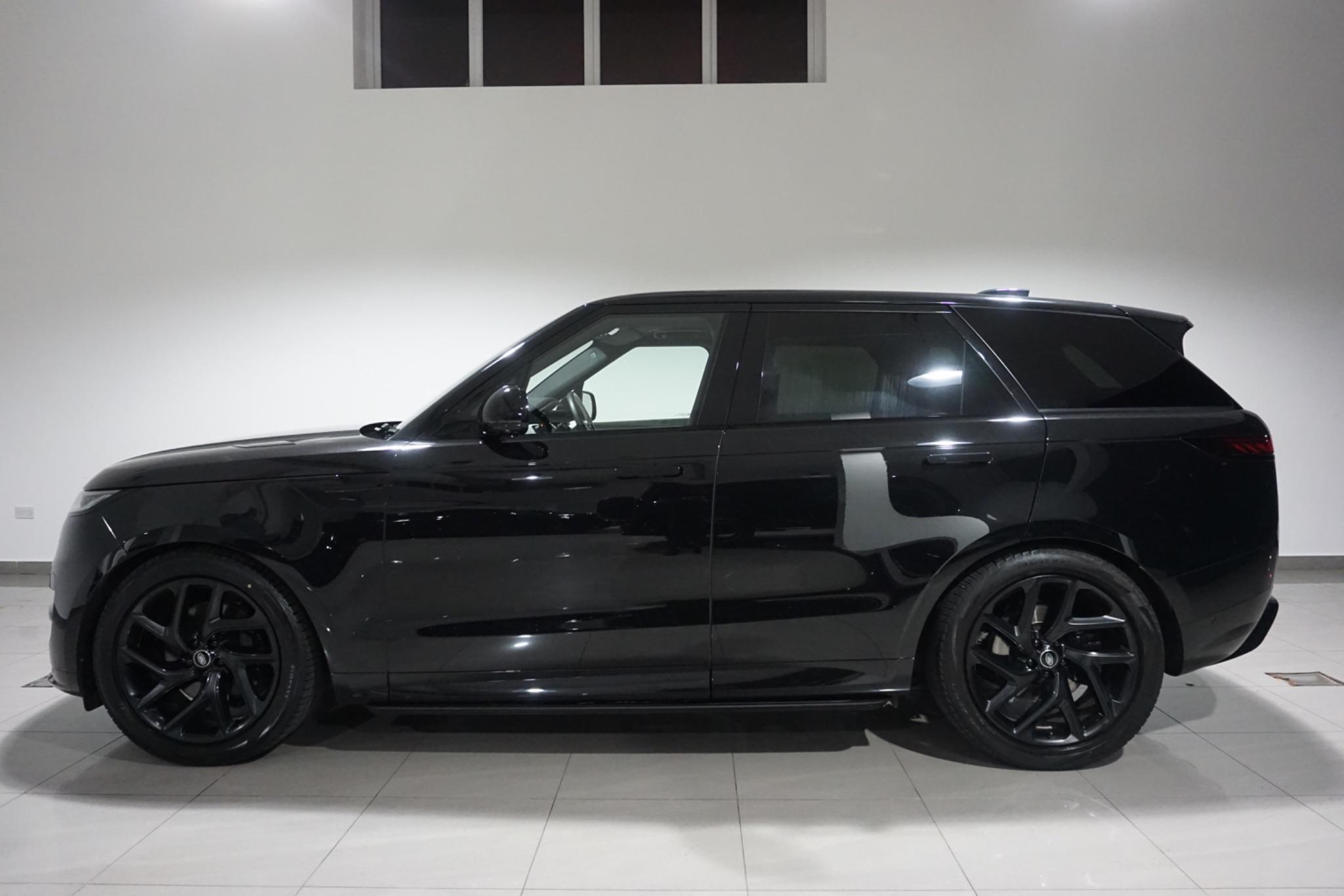 Land Rover Range Rover Sport 3.0 D300 MHEV Dynamic SE Auto 4WD Euro 6 (s/s) 5dr